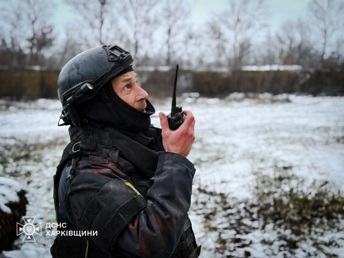 На Харківщині загорілися майстерні через атаку БпЛА
